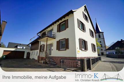 Außergewöhnliches Zweifamilienhaus in angenehmer Lage von Kehl-Kork