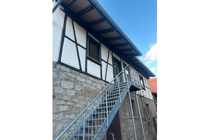 Wohnung im ersten Stockwerk - 550,00&nbsp;EUR Kaltmiete, ca.&nbsp; 50,00&nbsp;m&sup2; in Großrinderfeld (PLZ: 97950)