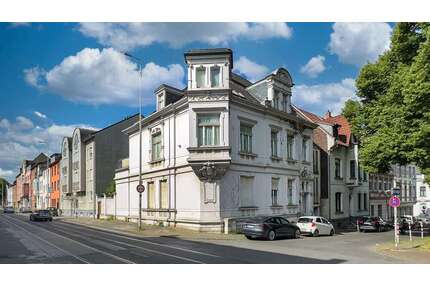 Haus zum Kaufen in Mülheim an der Ruhr 749.000,00 € 424 m²