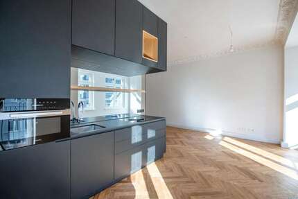 Wohnung zum Mieten in Berlin 1.639,44 € 45.54 m²