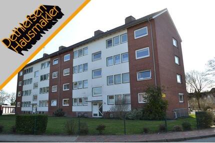 Sonnige 3-Zimmer-Wohnung -Hochparterre- mit Balkon in zentrumsnaher Wohnlage in Heide, Kreis Dithm.