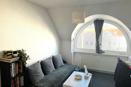 1 Zimmer-Wohnung mit Bad und Küchenzeile *NUR FÜR STUDENTEN* - Braunschweig Lehndorf-Watenbüttel