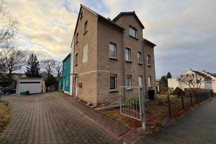 Einziehen und wohlfühlen: 3-Zimmer-Wohnung mit Einbauküche - Limbach-Oberfrohna