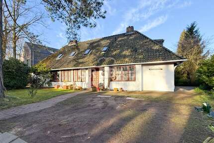 Haus zum Kaufen in Hamburg 1.775.000,00 € 350 m²