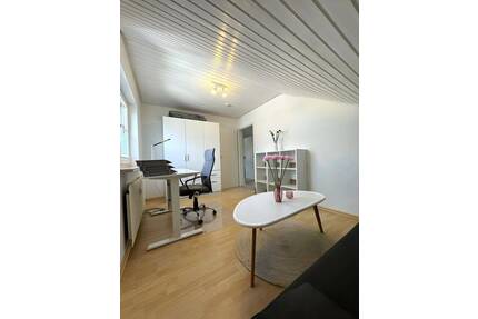 Moderne vollmöblierte 3-Zimmer-Whg. mit Balkon&Stellplatz in Freudenstadt