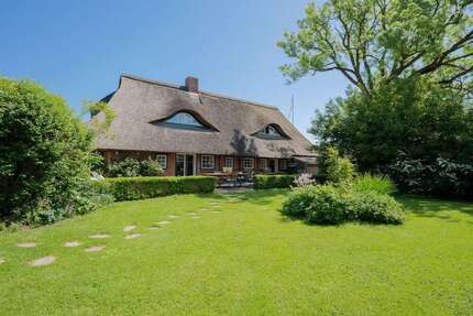Haus zum Kaufen in Pronstorf 779.000,00 € 179.97 m²