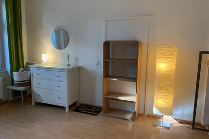 möbliertes WG-Zimmer Schillerstraße 68 in 145 m²Wohnung - Erfurt Daberstedt