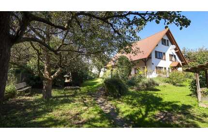 Haus zum Kaufen in Freiburg 1.800.000,00 € 296 m²