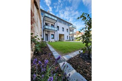 Große 4 Raum Maisonette-Wohnung Burg