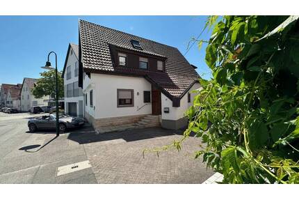 Spacey Single family home in Steinenbronn from Juli 2026 - Großes Einfamilienhaus in Steinenbronn ab 10. Juli 2026