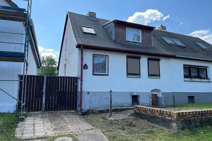 EFHDHH mit Garten und zwei Garagen am Standrand von Berlin - Ahrensfelde