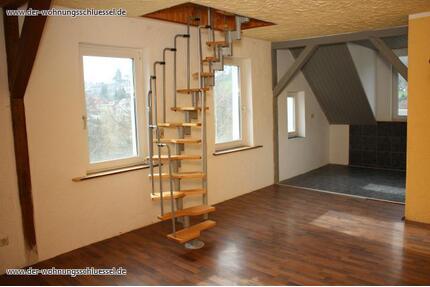 5 Zimmerwohnung mit EBK! - 535,00&nbsp;EUR Kaltmiete, ca.&nbsp; 95,00&nbsp;m&sup2; in Oelsnitz (Erzgebirge) (PLZ: 09376)