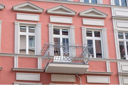 Solide investieren: Vermietete 4-Zimmer-Wohnung in Berliner Szenekiez Fhain - Provisionsfrei