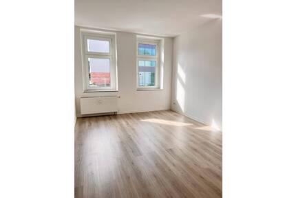 +++RENOVIERTE 2-RAUMWOHNUNG mit BALKON+++ - Chemnitz Kappel