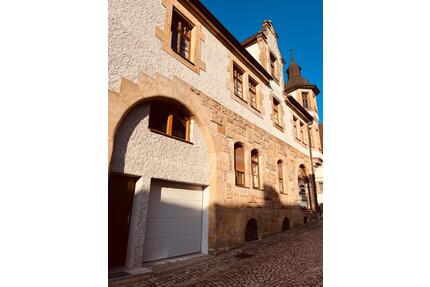 charmante exclusiv sanierte Wohnung zur Miete im Ortskern Seßlach