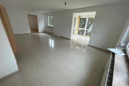 3-Zimmer-Wohnung - 750,00&nbsp;EUR Kaltmiete, ca.&nbsp; 95,00&nbsp;m&sup2; in Achern (PLZ: 77855)