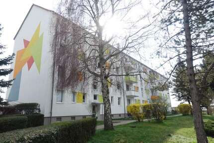 Wohnung zum Mieten in Braunsbedra OT Roßbach 294,00 € 49 m²