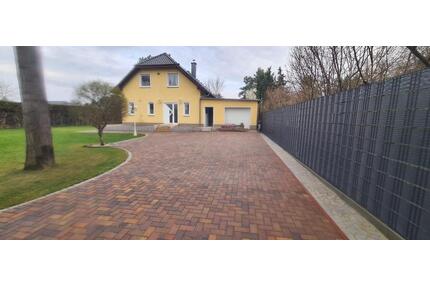 Einfamilienhaus mit großem Grundstück am Oranienburger Kanal