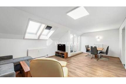 Freundliche Zwei-Zimmer-Wohnung mit Balkon und klarer Raumstruktur - Neukirch