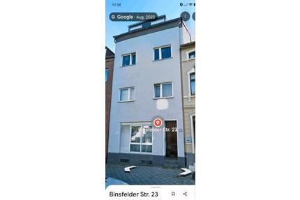 Mehrgenerationen, Reihenhaus mit Garten 320 m2. 12 Zimmer - Düren