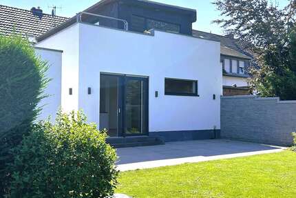 Haus zum Kaufen in Meerbusch 782.000,00 € 223.69 m²
