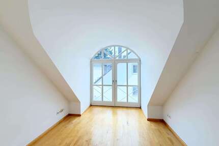 Wohnung zum Mieten in München 1.900,00 € 84 m²