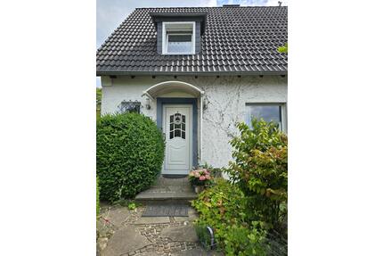 Freistehendes Einfamilienhaus - 297.000,00&nbsp;EUR Kaufpreis, ca.&nbsp; 80,00&nbsp;m&sup2; in Lüdenscheid (PLZ: 58511) Staberg