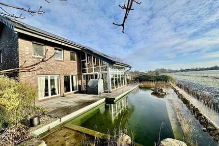 Haus zum Kaufen in Oberndorf 548.500,00 € 317 m²