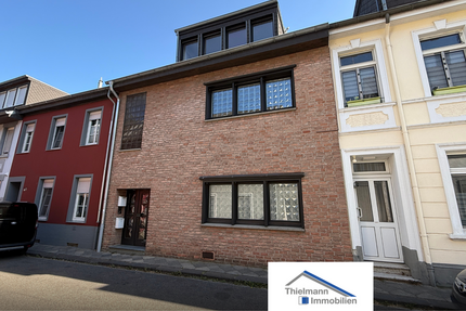 Haus zum Kaufen in Viersen 185.000,00 € 162 m²