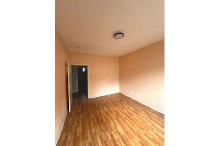 Wohnung zum Mieten in Duisburg 208,00 € 42 m²
