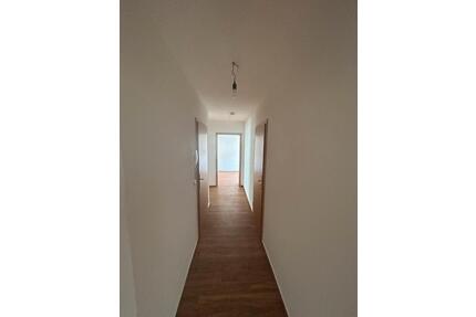 Renovierte 3 Raumwohnung in 39418 Staßfurt zu vermieten!