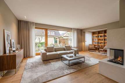 Haus zum Kaufen in Calw Alzenberg 399.000,00 € 127 m² - Calw / Alzenberg