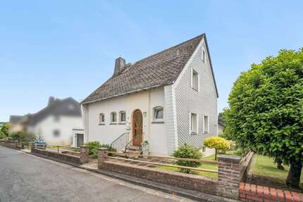 Haus zum Kaufen in Villmar 198.000,00 € 101 m²
