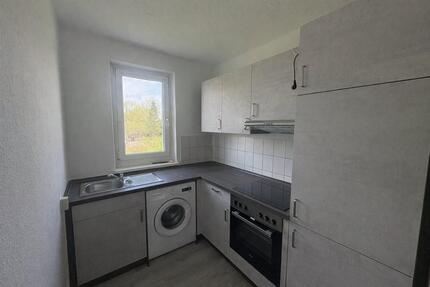 Küche NEU - Frisch renovierte 2-Zimmer-Wohnung in Warin