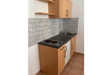 UNTERMIETE (01.04-30.04) Zentrum-Leipzig