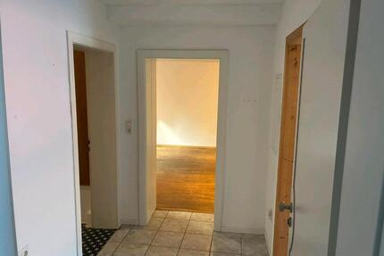 2 Zimmerwohnung in Habitzheim - 850,00&nbsp;EUR Kaltmiete, ca.&nbsp; 68,00&nbsp;m&sup2; in Otzberg (PLZ: 64853)