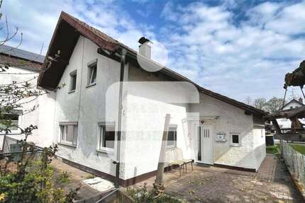 Haus zum Kaufen in Pfarrkirchen 150.000,00 € 97 m²