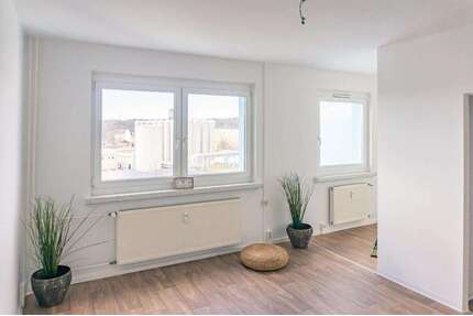 Wohnung zum Mieten in Chemnitz 200,00 € 32.36 m²