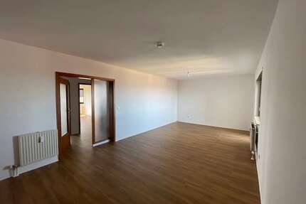 Wohnung zum Mieten in Frankenthal 953,00 € 105.11 m²