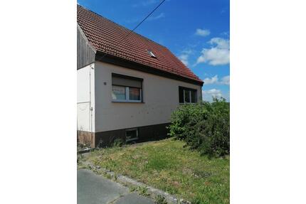 Einfamilienhaus - 199.000,00&nbsp;EUR Kaufpreis, ca.&nbsp; 120,00&nbsp;m&sup2; in Klipphausen (PLZ: 01665)