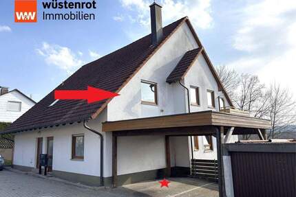 Gemütliche 2-Zimmer-Dachgeschoss-Wohnung ca. 56 m², mit EBK und Carport - Reichenschwand