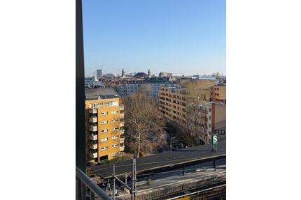 Wohnung in Berlin City 10557 - 1.990,00&nbsp;EUR Kaltmiete, ca.&nbsp; 62,00&nbsp;m&sup2; in Berlin (PLZ: 14089) Spandau