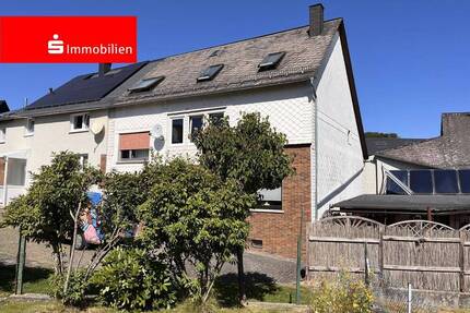 Kleines, aber feines Wohnhaus! - 123.000,00&nbsp;EUR Kaufpreis, ca.&nbsp; 105,00&nbsp;m&sup2;&nbsp;Wohnfl&auml;che in Breitscheid (PLZ: 35767) Gusternhain