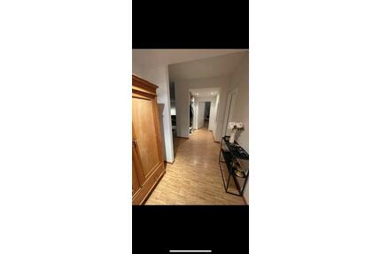 2 Zimmer Penthouse Wohnung ab 01.06. - München Schwanthalerhöhe