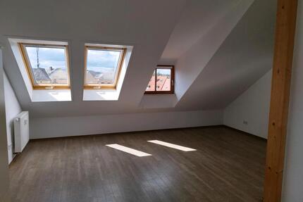 3 Zimmer Wohnung in Weiden - 770,00&nbsp;EUR Kaltmiete, ca.&nbsp; 60,00&nbsp;m&sup2; in Weiden in der Oberpfalz (PLZ: 92637)