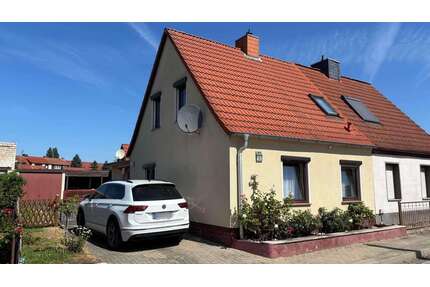 Haus zum Kaufen in Oschersleben 130.000,00 € 94.5 m²