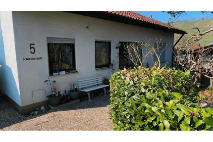 Mietwohnung am DG, vollständig möbliert, in einer ruhigen Lage! - Ilsfeld