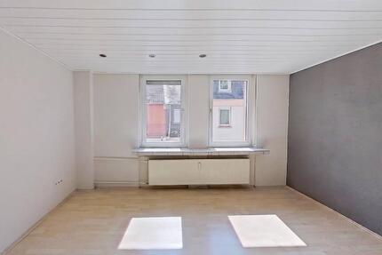 Schöne 3-Zimmer-Wohnung mit BALKON und EBK - Frankfurt am Main Unterliederbach