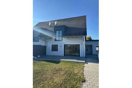 Haus zum Mieten in Gerolsbach 1.990,00 € 185 m²