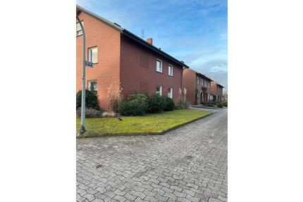 Dachgeschoss Wohnung - 125.000,00&nbsp;EUR Kaufpreis, ca.&nbsp; 60,00&nbsp;m&sup2; in Oelde (PLZ: 59302)